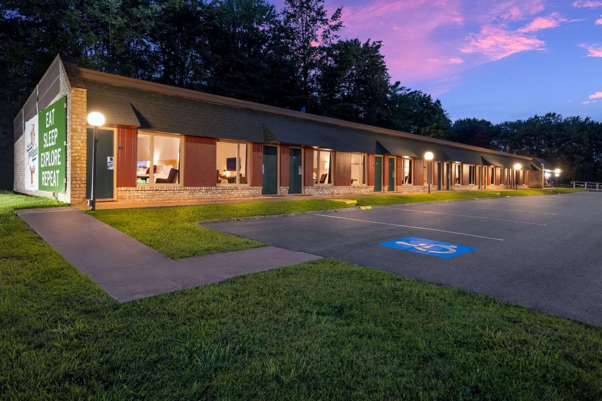 Travelodge By Wyndham Emlenton Exteriér fotografie